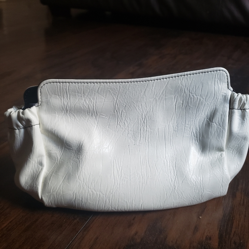Miche Handbag - Picture 3 of 5